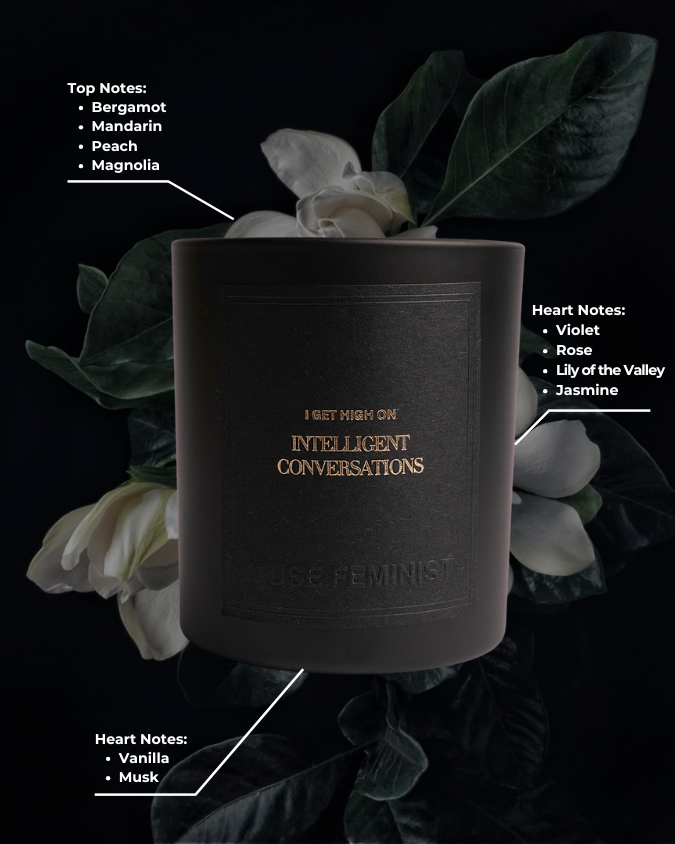 the sassy candle fragrance notes of bergamot, mandarin, peach, magnolia, violet, rose, lily of the valley, jasmin, vanilla and musk